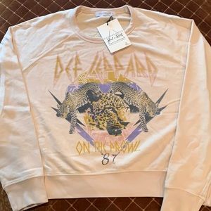 Daydreamer Def Leppard sweatshirt NWT